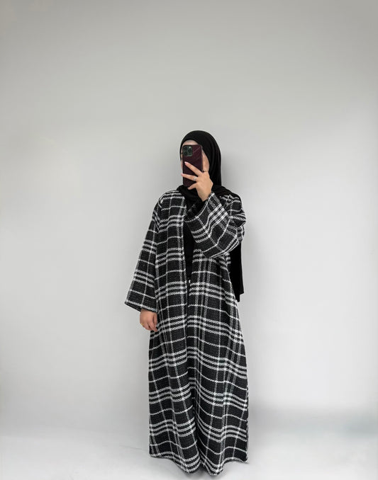 Monochrome Layal Abaya